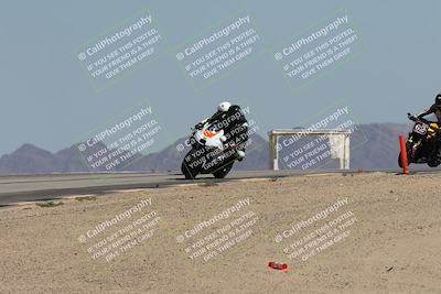 media/Oct-02-2025-Racers Edge (Thu) [[2c91cb6ab3]]/2-A Group/Session 5-Turn 12 (130pm)/